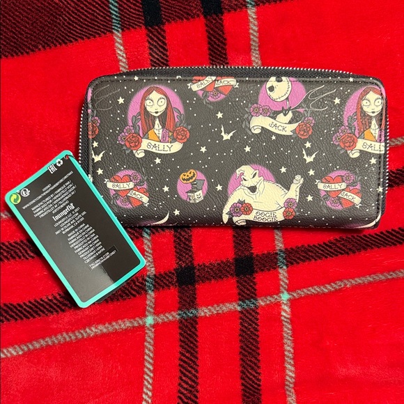 Loungefly The Nightmare Before Christmas Tattoo Art All Over Print Zip Wallet - Picture 2 of 5